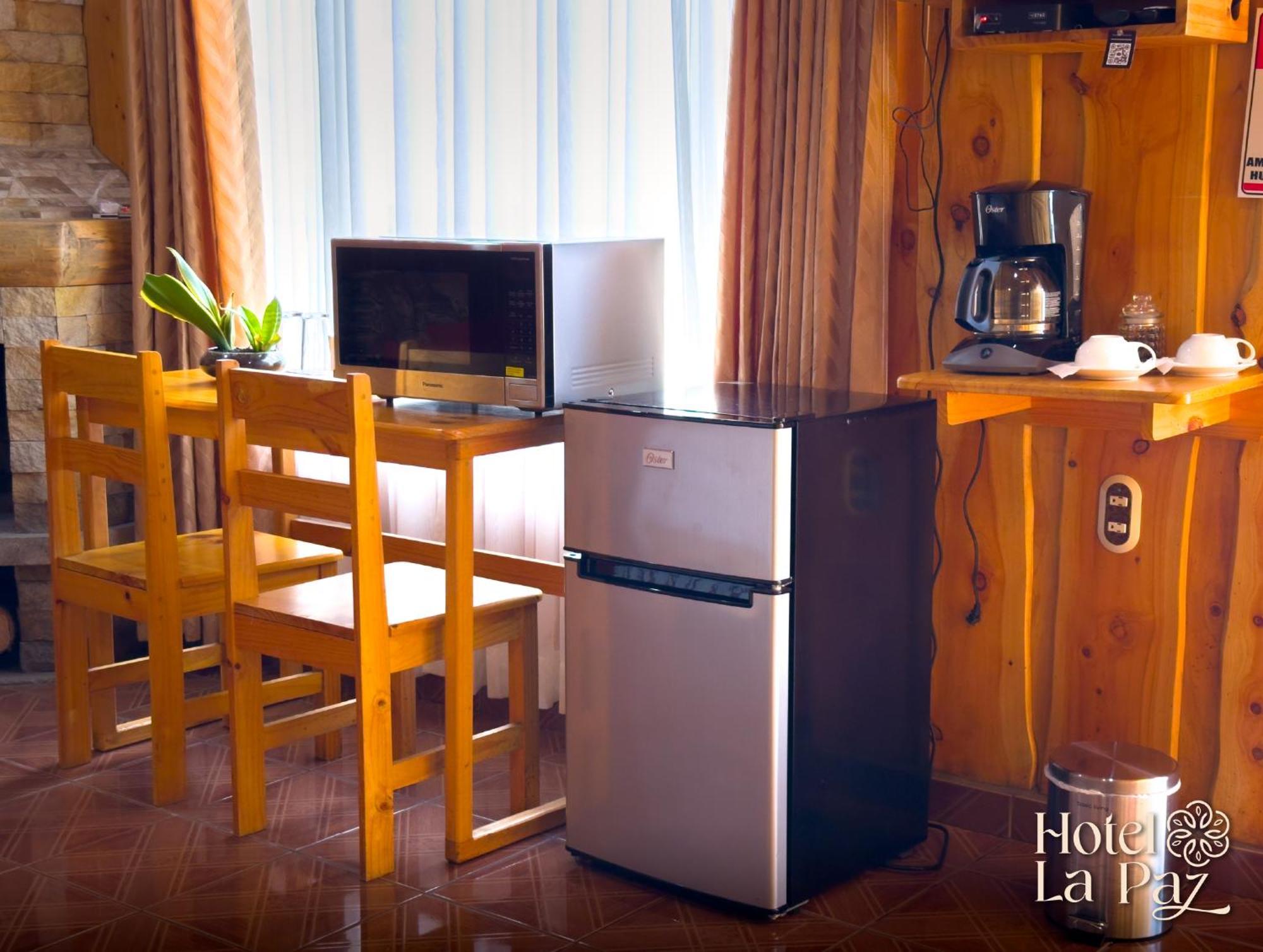 Hotel La Paz Poasito Екстериор снимка