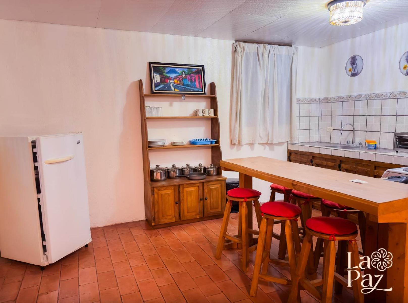 Hotel La Paz Poasito Екстериор снимка