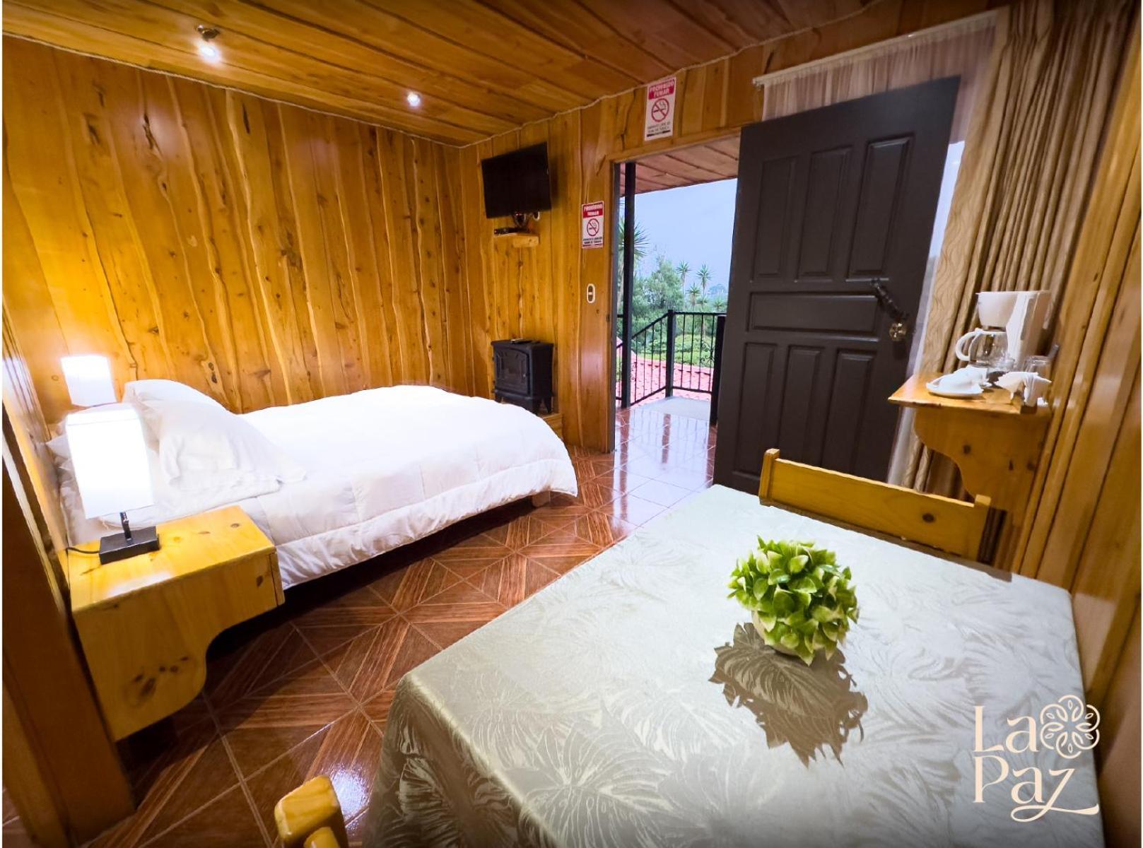 Hotel La Paz Poasito Екстериор снимка