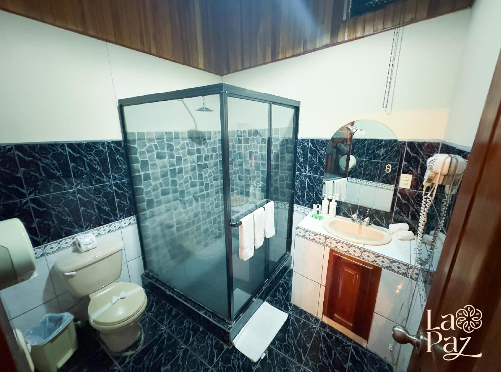 Hotel La Paz Poasito Екстериор снимка